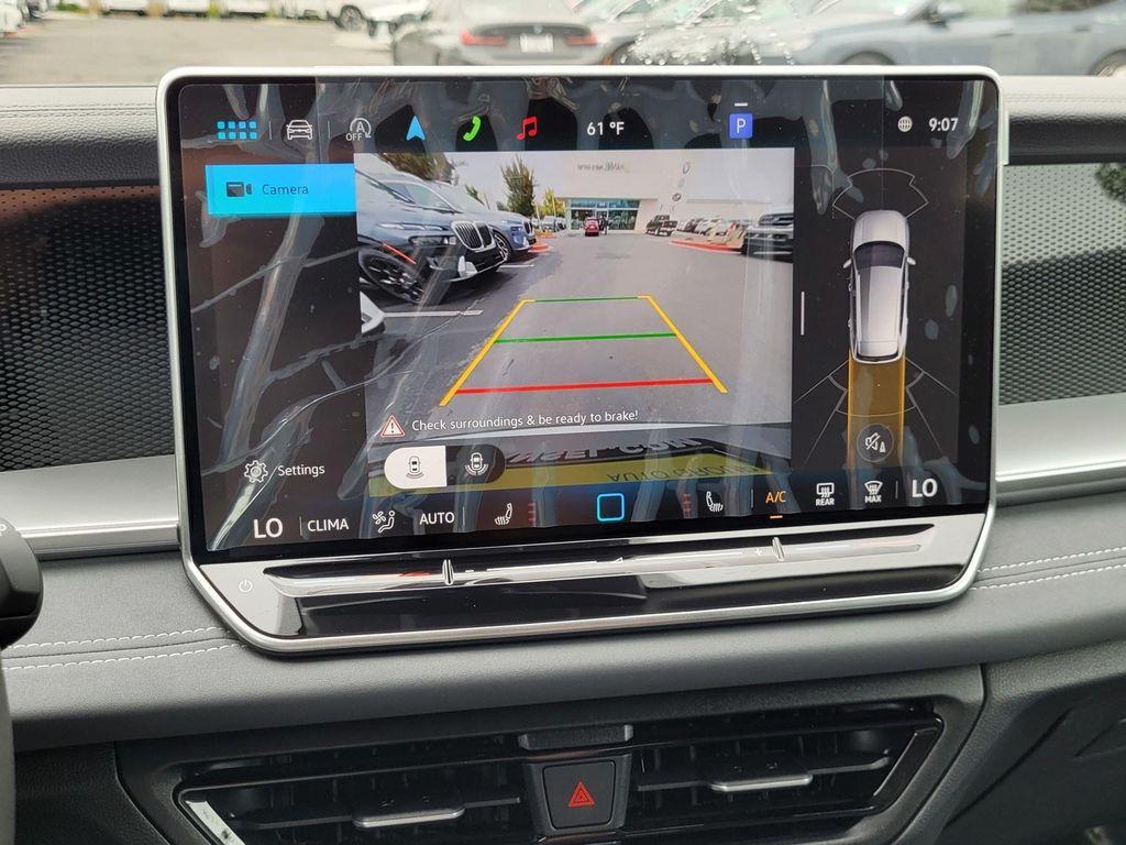 new 2025 Volkswagen Tiguan car, priced at $32,970