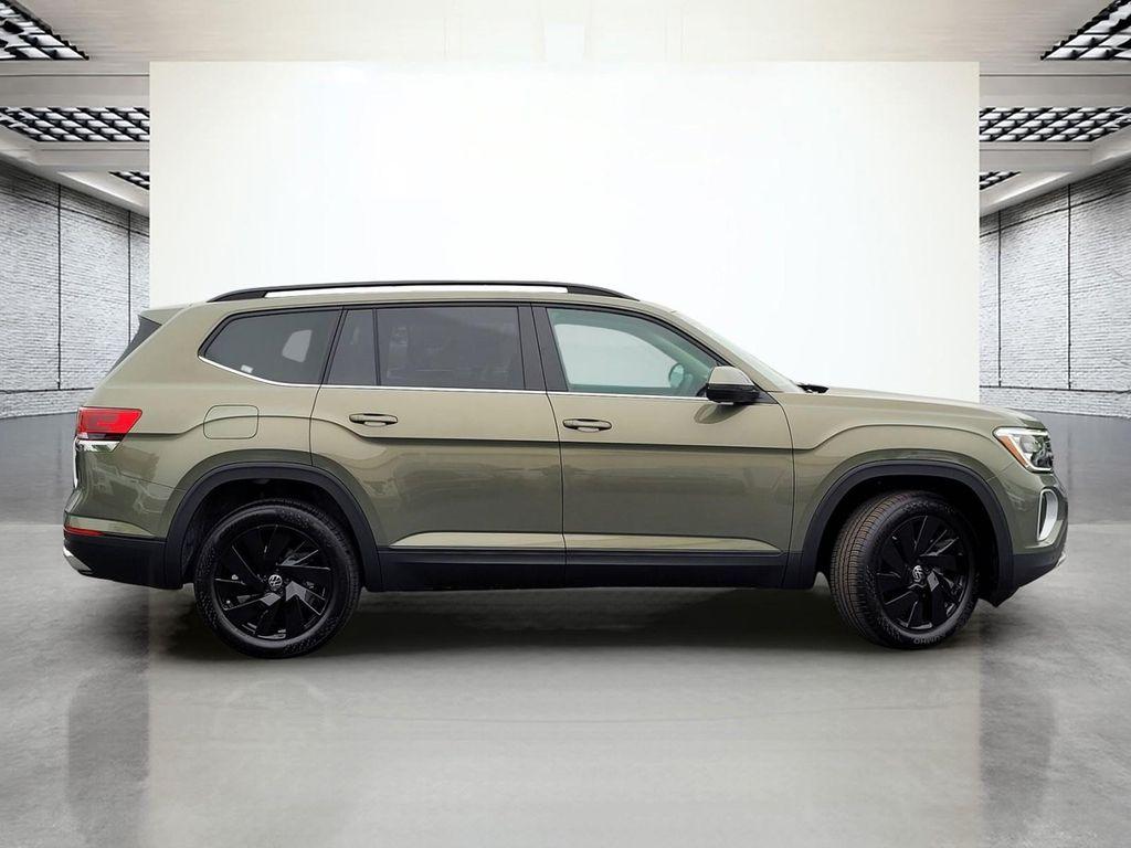 new 2025 Volkswagen Atlas car, priced at $45,482