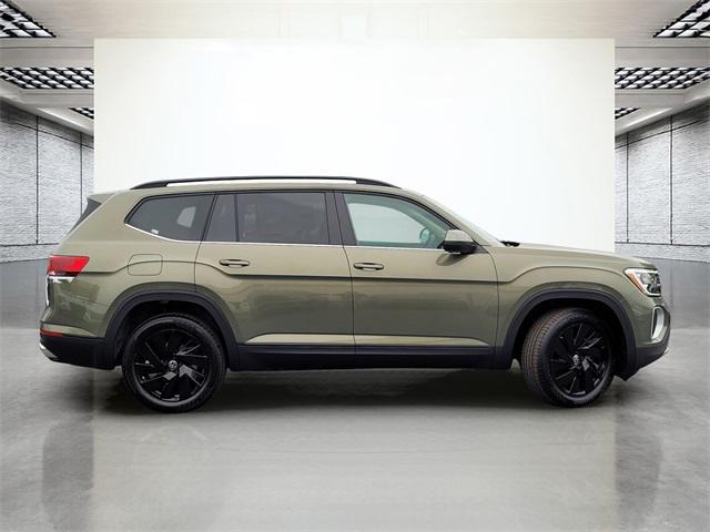 new 2025 Volkswagen Atlas car, priced at $45,482
