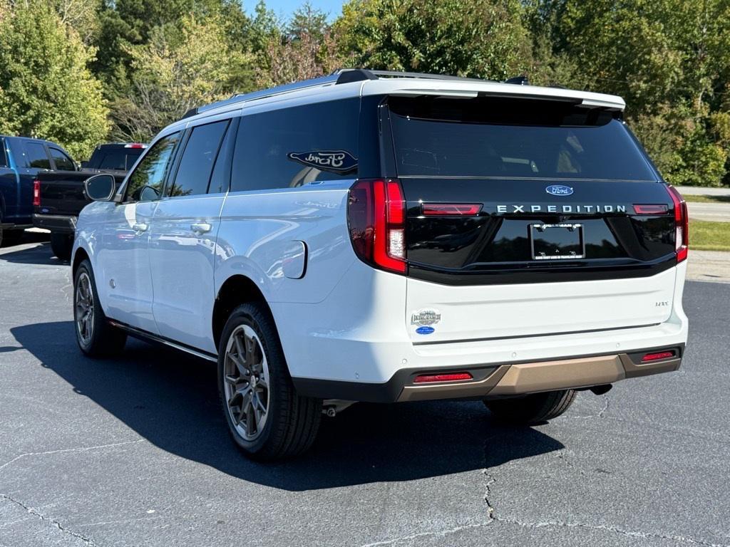 new 2025 Ford Expedition Max car, priced at $86,210