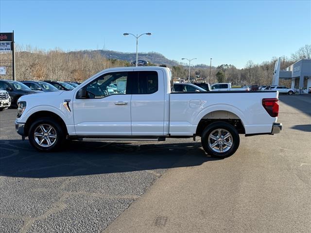 new 2025 Ford F-150 car, priced at $42,556