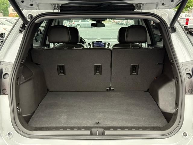 used 2022 Chevrolet Equinox car, priced at $22,178