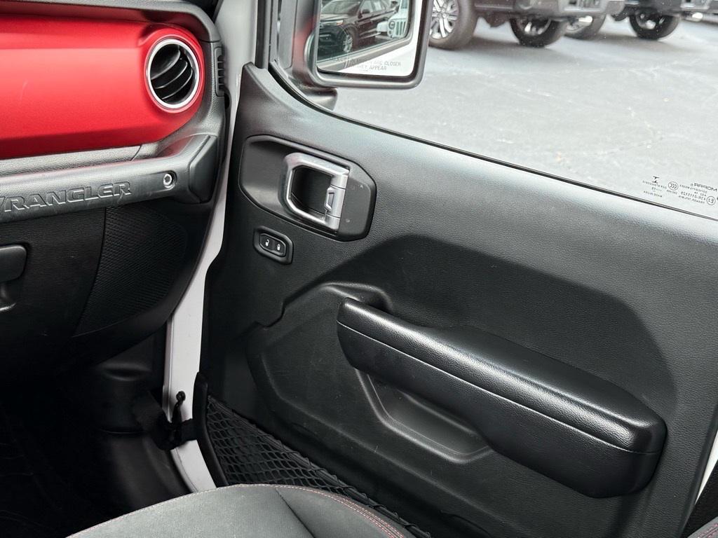 used 2019 Jeep Wrangler Unlimited car, priced at $28,999