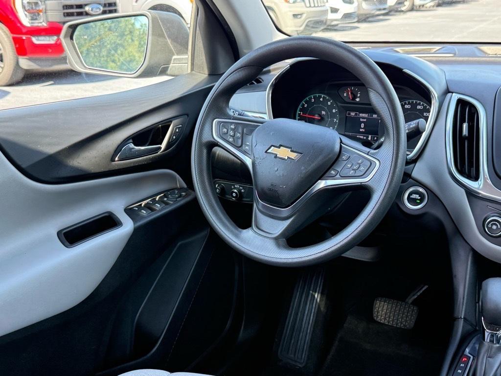 used 2022 Chevrolet Equinox car, priced at $17,299