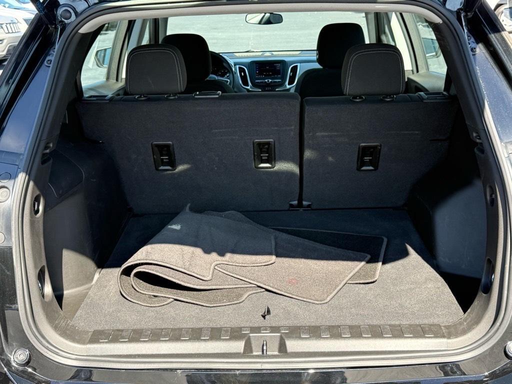 used 2022 Chevrolet Equinox car, priced at $17,299