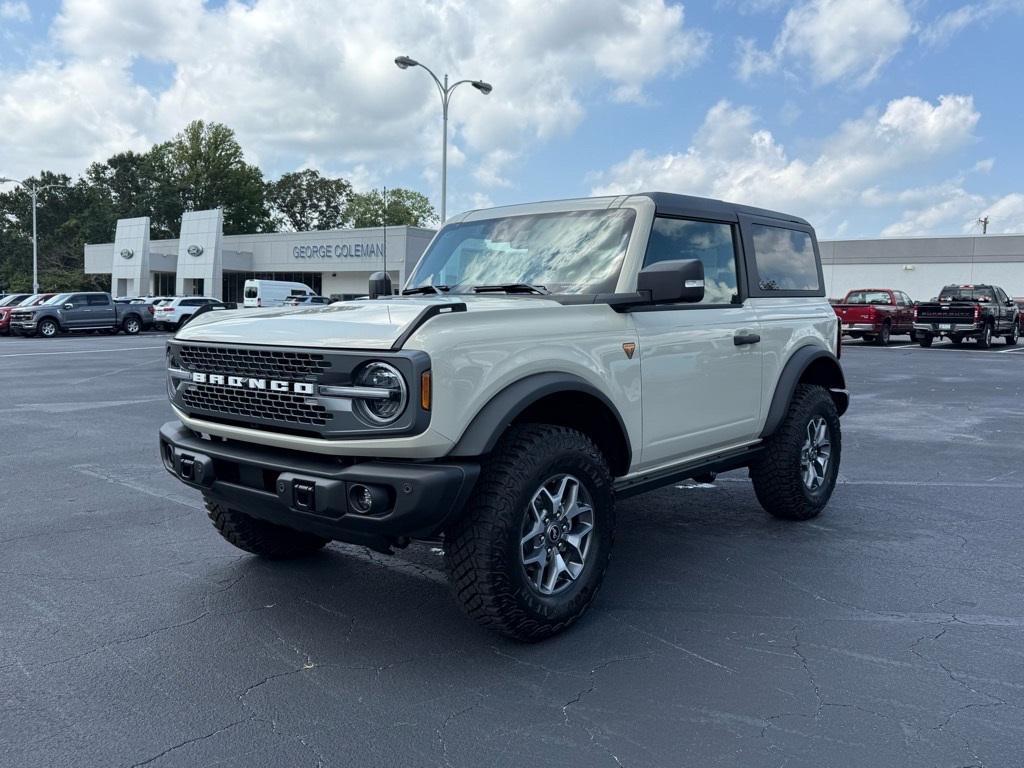 new 2025 Ford Bronco car, priced at $56,731