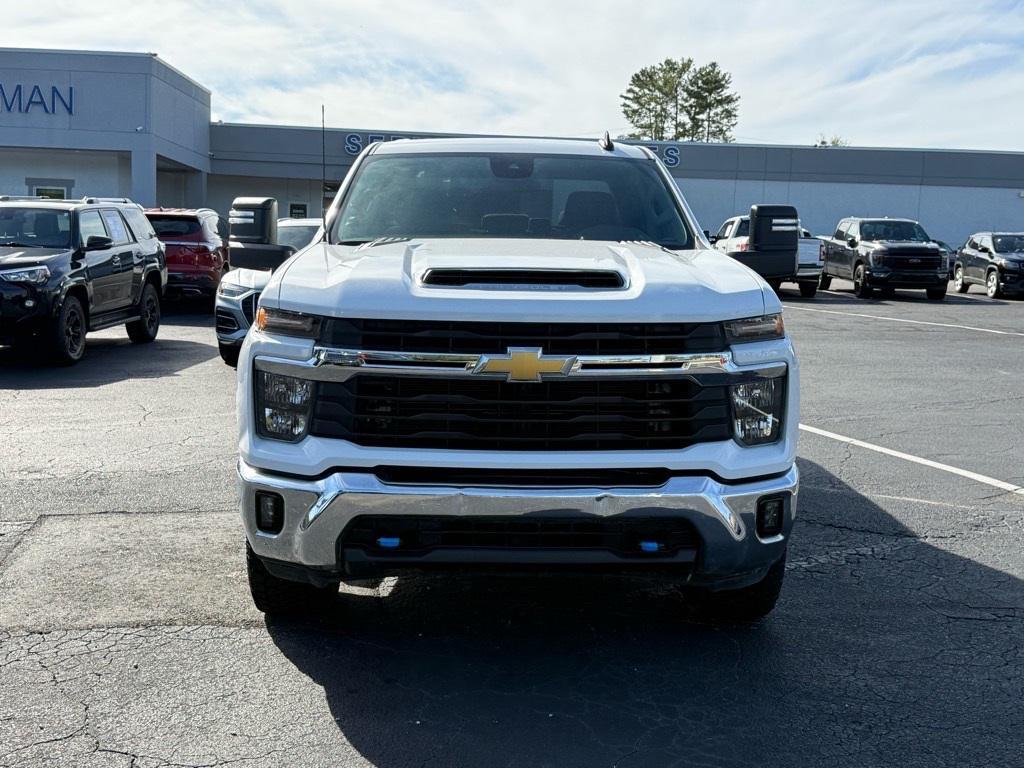 used 2024 Chevrolet Silverado 2500 car, priced at $52,075