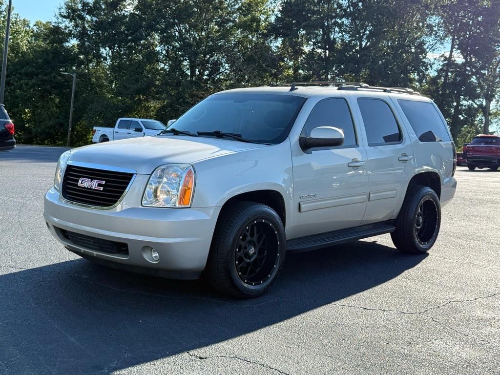 used 2013 GMC Yukon car, priced at $10,999