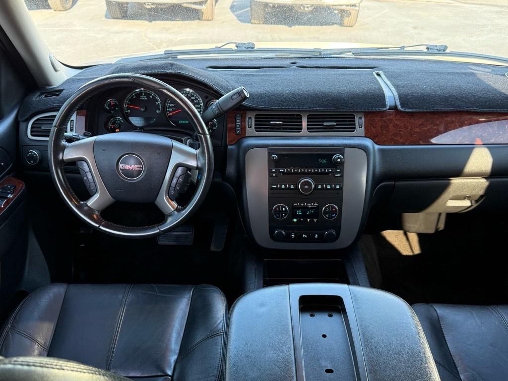 used 2013 GMC Yukon car, priced at $10,999
