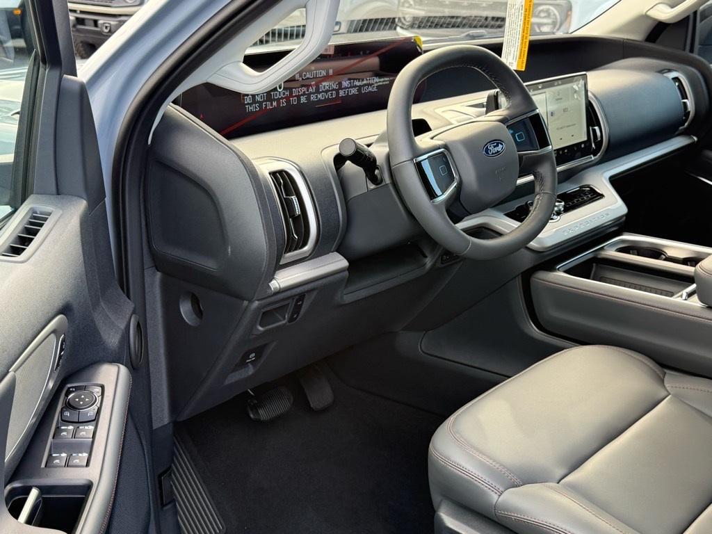 new 2025 Ford Expedition Max car, priced at $71,790