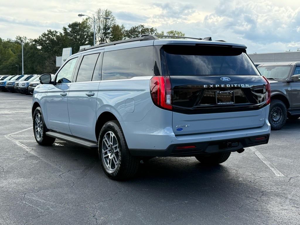 new 2025 Ford Expedition Max car, priced at $71,790
