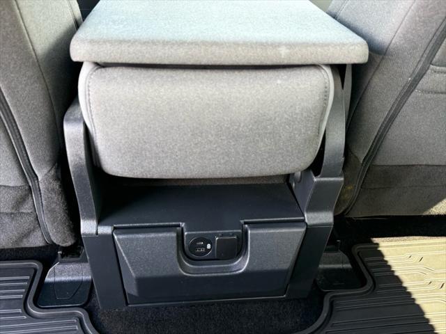 used 2022 Ford F-150 car, priced at $36,080