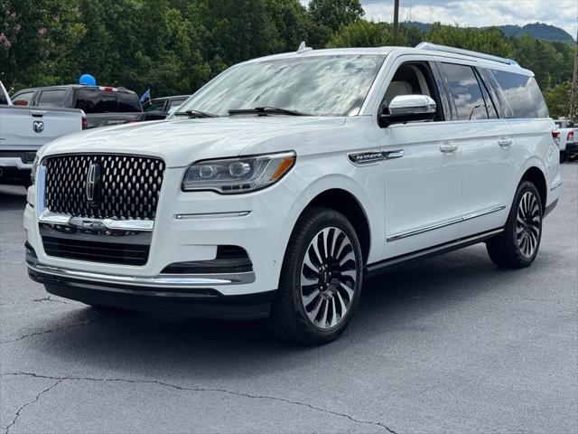 used 2023 Lincoln Navigator car, priced at $68,486