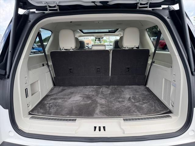 used 2023 Lincoln Navigator car, priced at $68,486