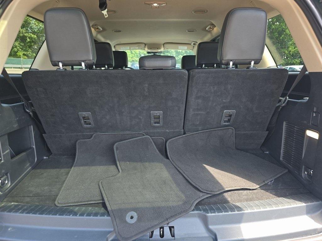 used 2024 Ford Expedition car, priced at $44,209