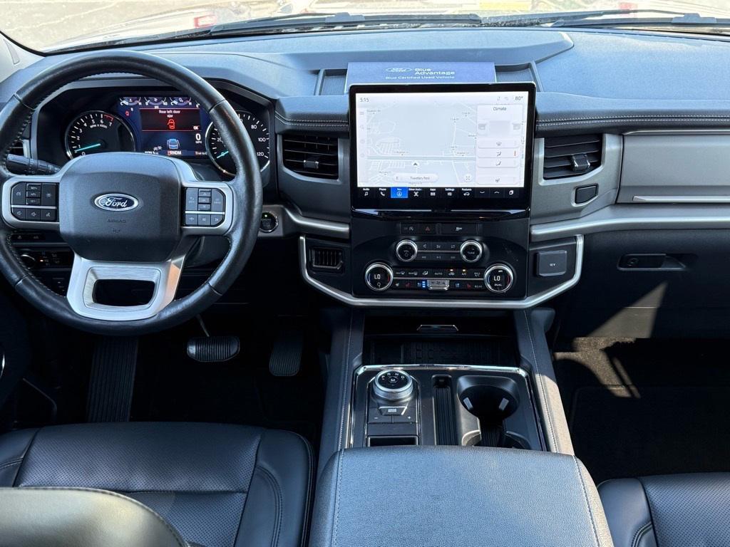 used 2024 Ford Expedition car, priced at $43,295