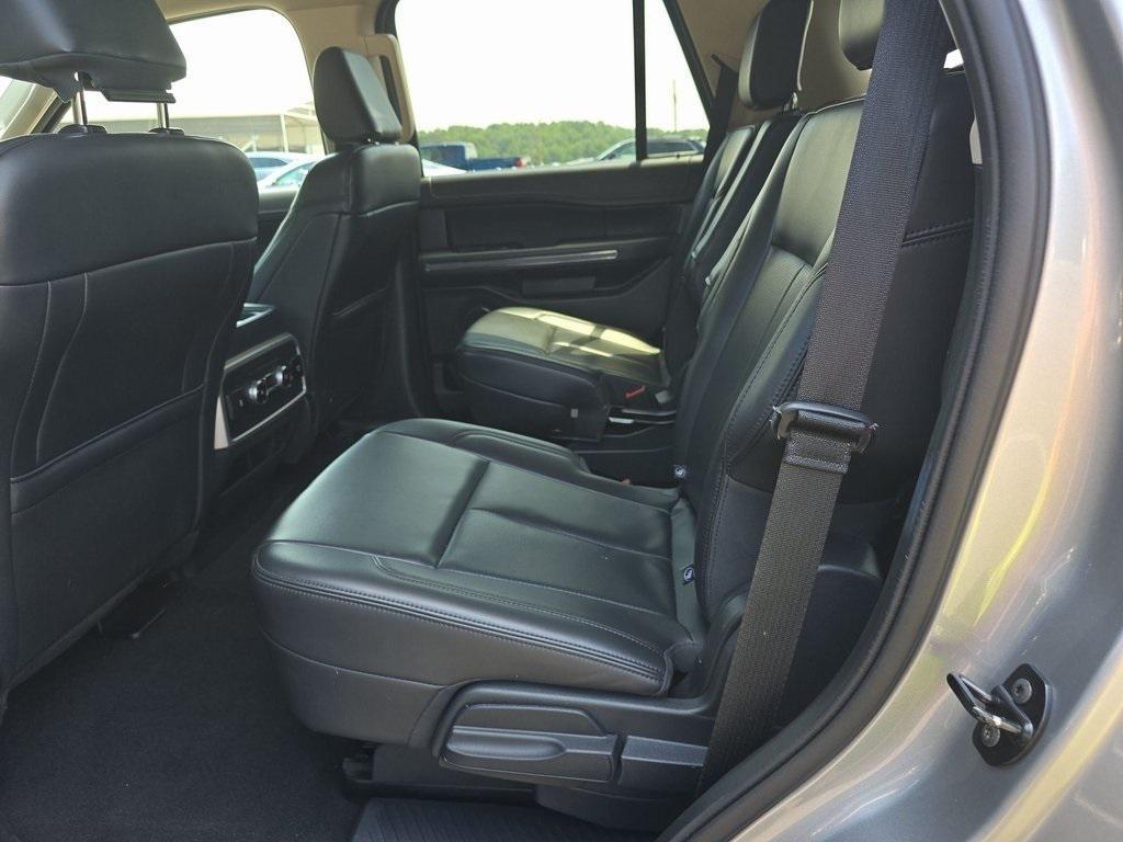 used 2024 Ford Expedition car, priced at $44,209