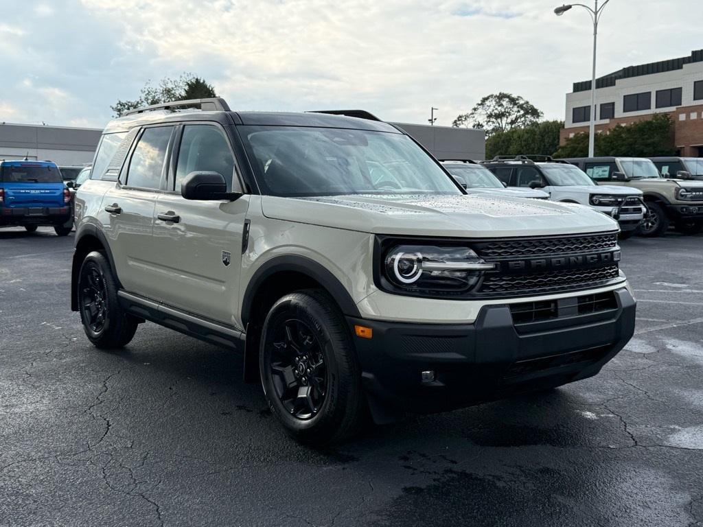 new 2025 Ford Bronco Sport car, priced at $34,579