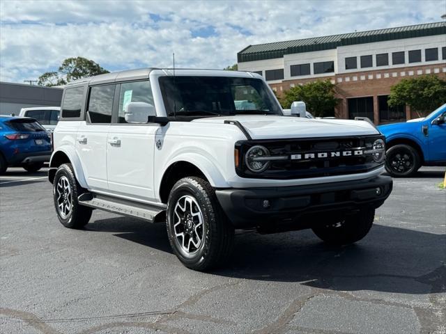 new 2025 Ford Bronco car, priced at $52,912