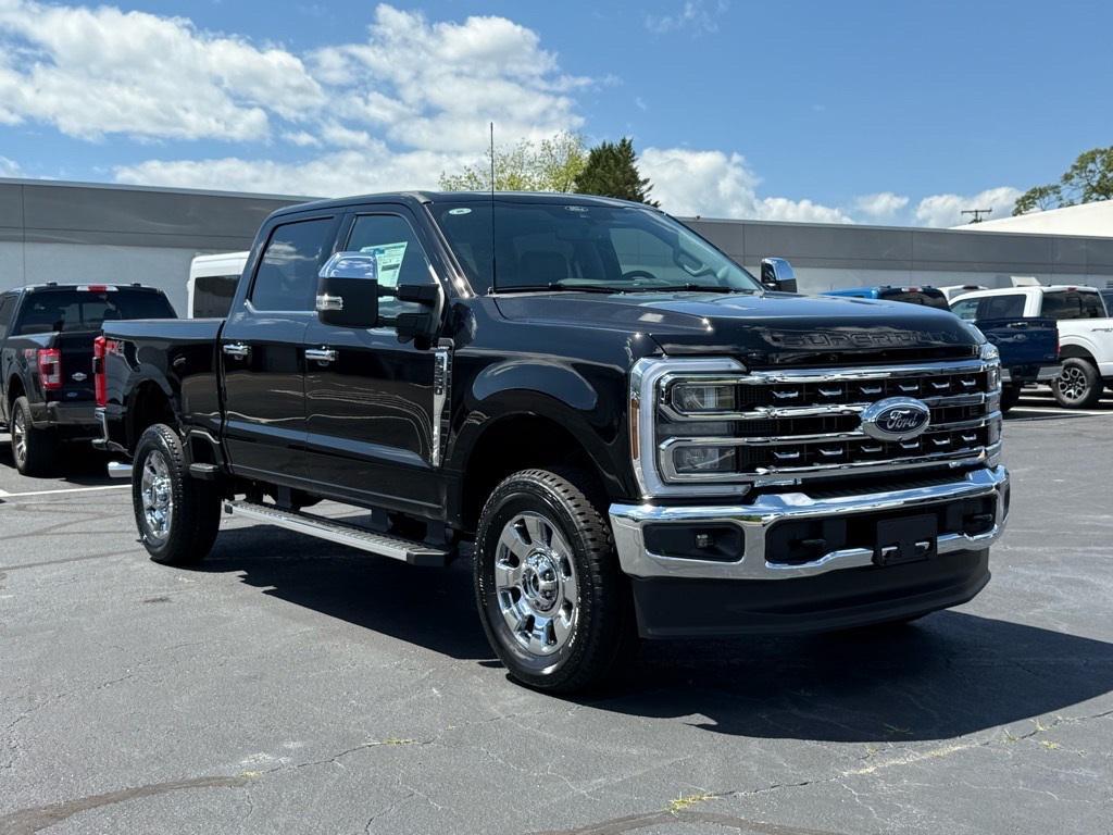new 2025 Ford F-350 car, priced at $67,943