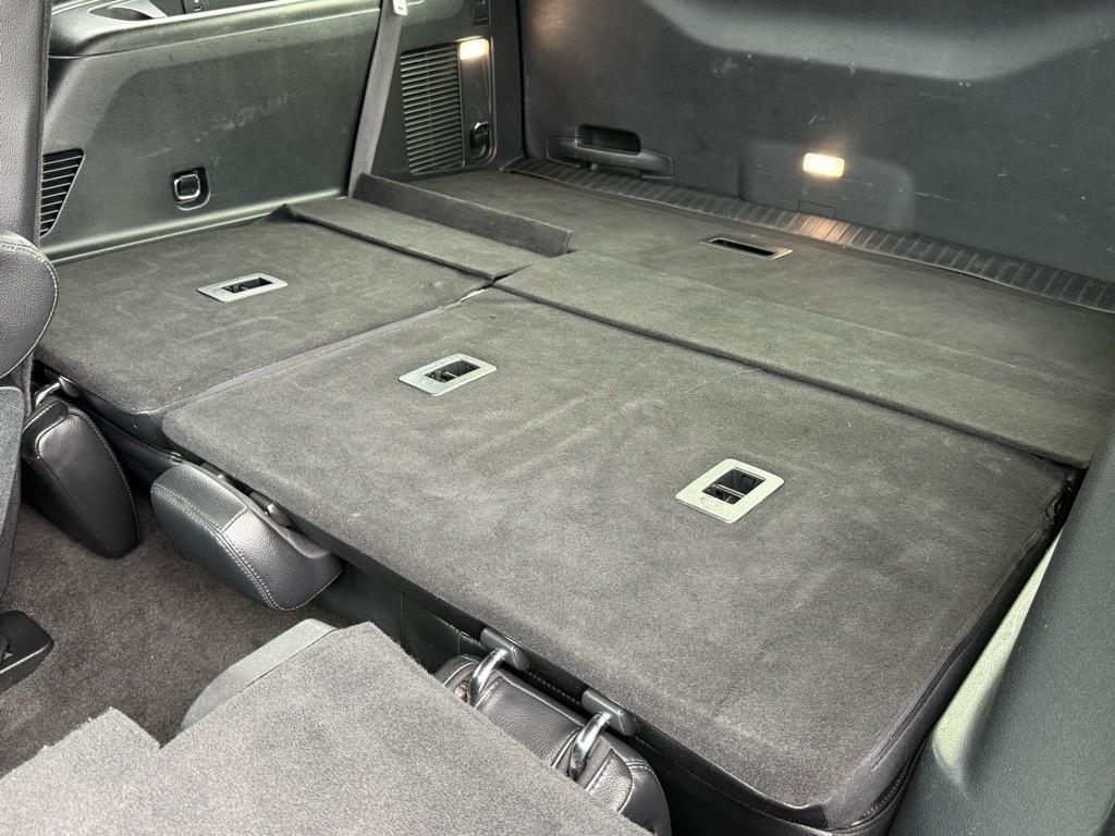 used 2020 Ford Expedition car, priced at $28,000