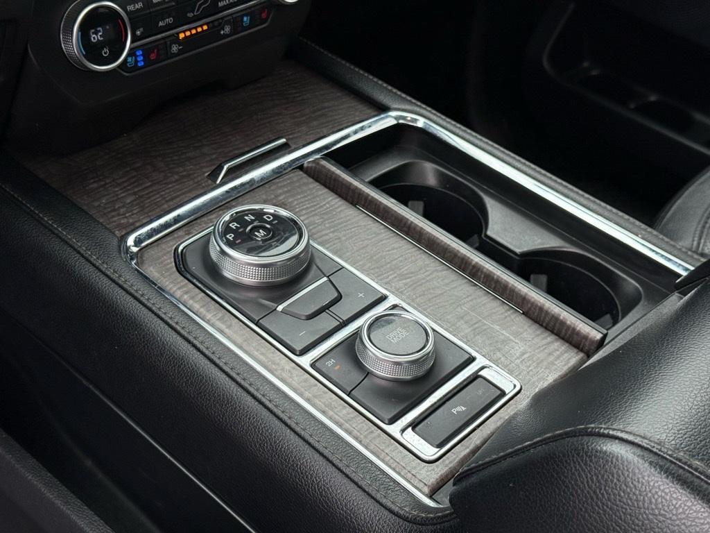 used 2020 Ford Expedition car, priced at $28,000