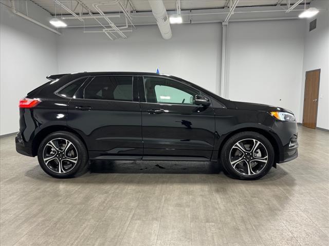 used 2023 Ford Edge car, priced at $35,500