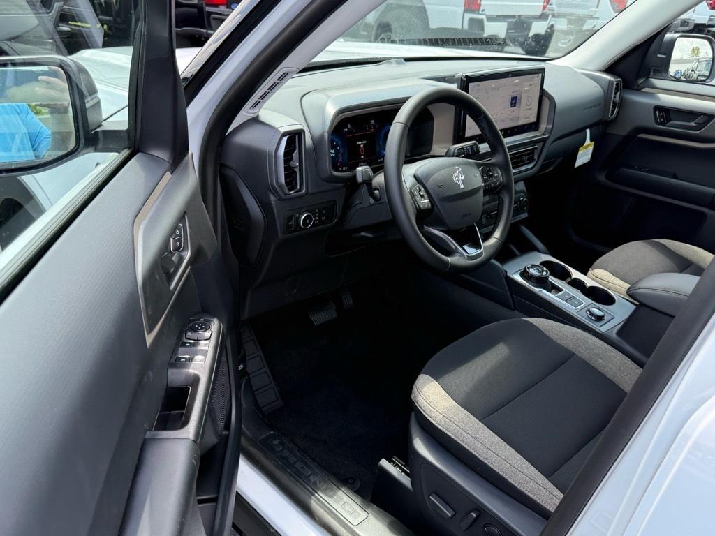 new 2025 Ford Bronco Sport car, priced at $32,999