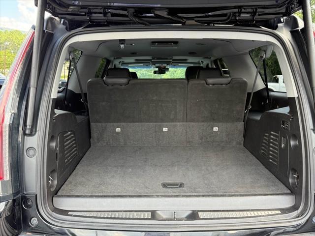 used 2018 Cadillac Escalade ESV car, priced at $25,597