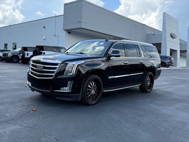 used 2018 Cadillac Escalade ESV car, priced at $25,597