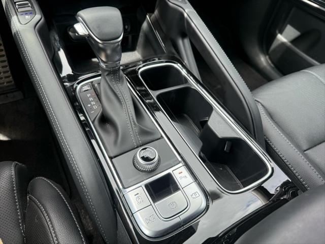 used 2024 Kia Telluride car, priced at $39,900