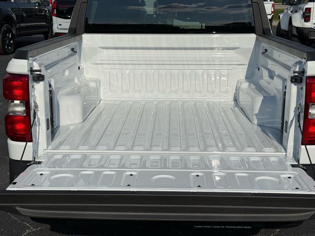 new 2025 Ford Maverick car, priced at $29,990