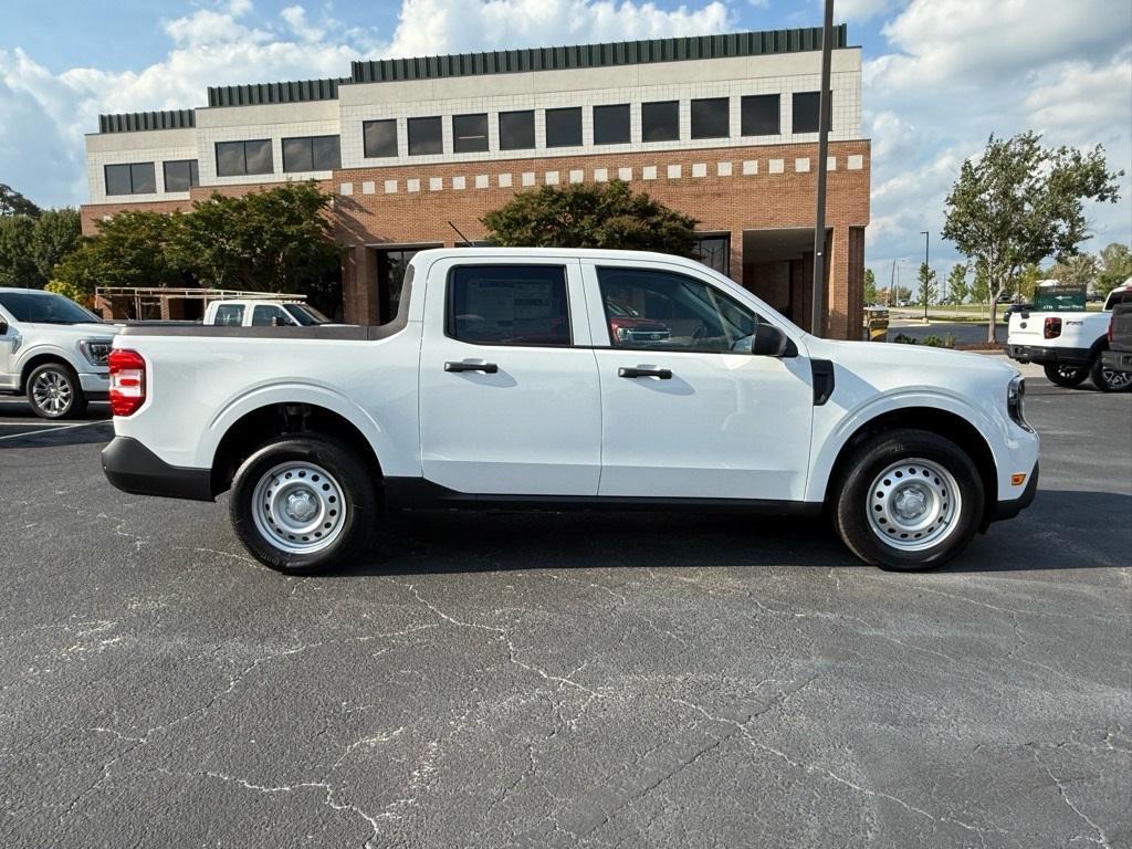 new 2025 Ford Maverick car, priced at $29,990