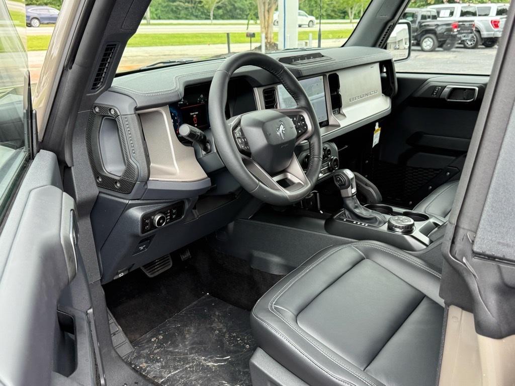 new 2025 Ford Bronco car, priced at $61,394