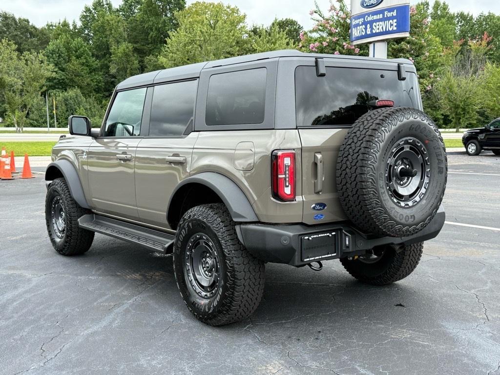 new 2025 Ford Bronco car, priced at $61,394