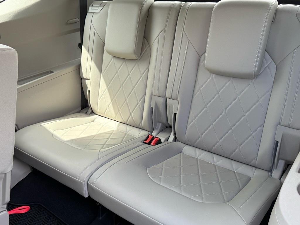 used 2024 Volkswagen Atlas car, priced at $41,099