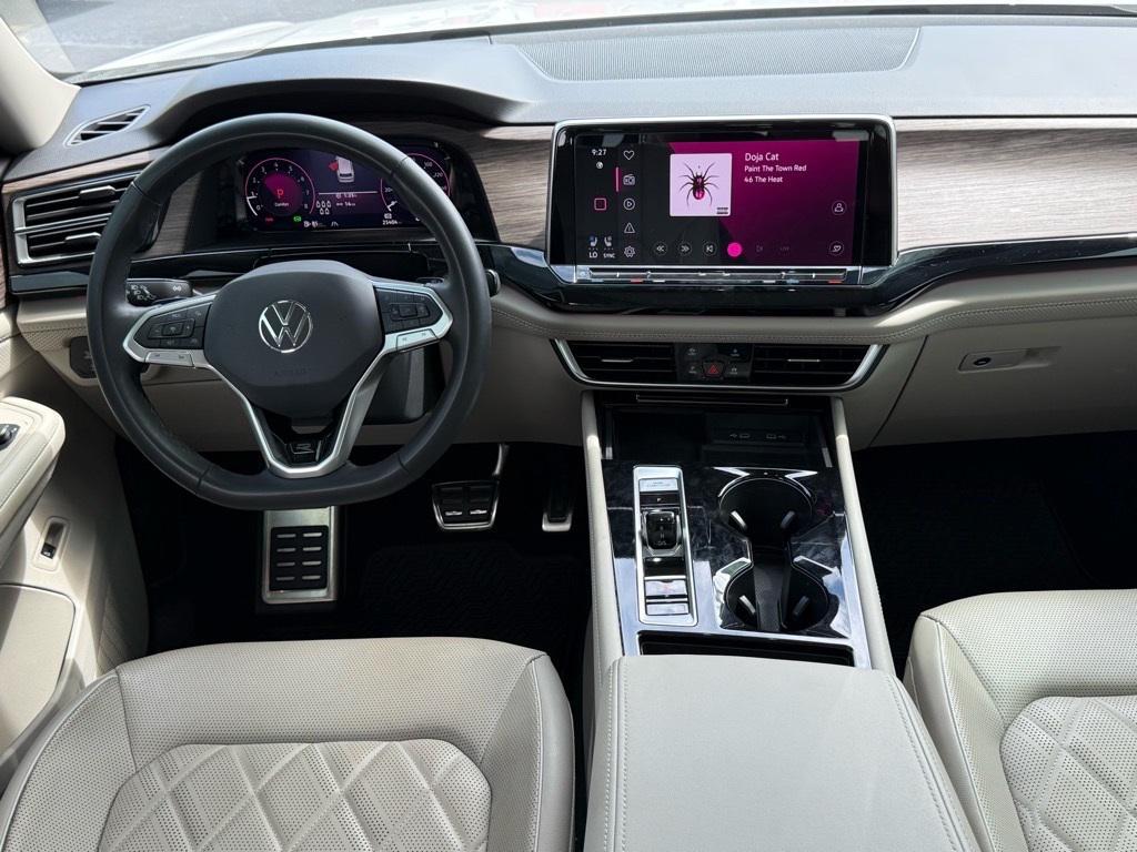 used 2024 Volkswagen Atlas car, priced at $41,099