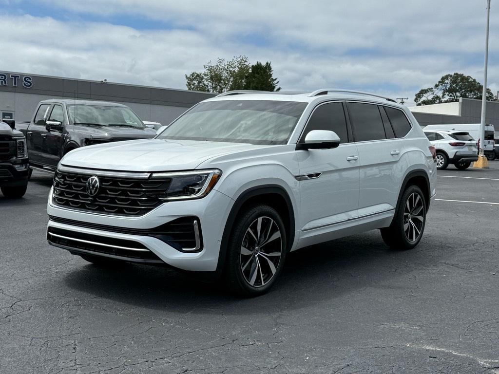 used 2024 Volkswagen Atlas car, priced at $41,099