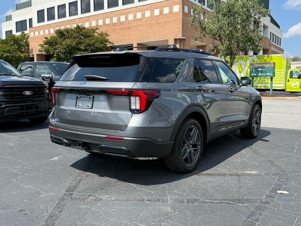 new 2025 Ford Explorer car, priced at $48,443