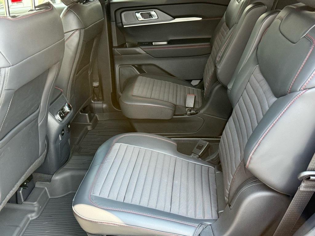 new 2025 Ford Explorer car, priced at $48,443