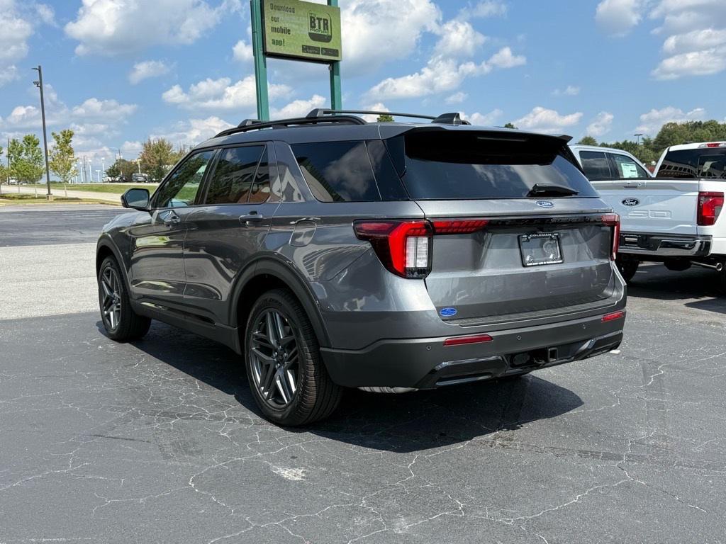new 2025 Ford Explorer car, priced at $48,443