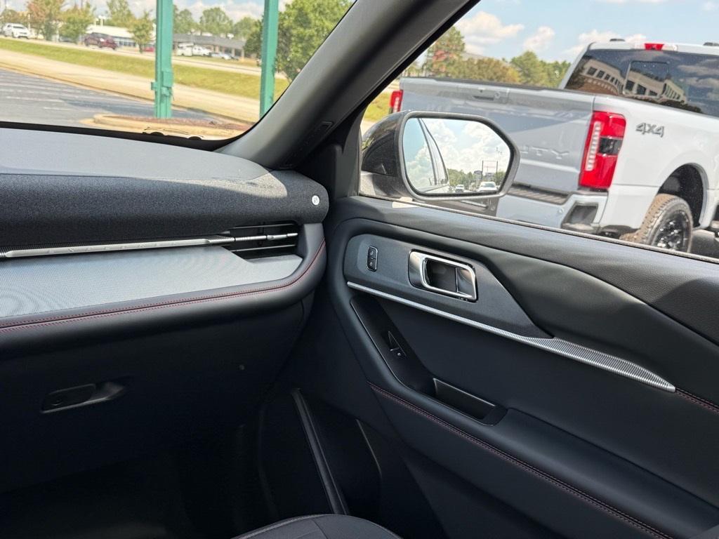 new 2025 Ford Explorer car, priced at $48,443