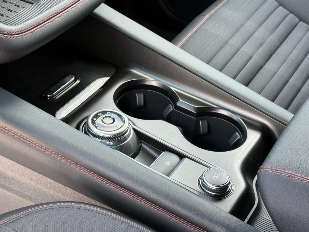new 2025 Ford Explorer car, priced at $48,443