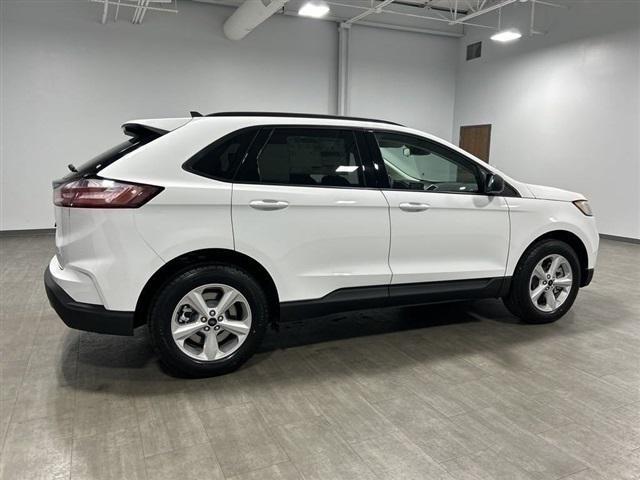 new 2024 Ford Edge car, priced at $36,058