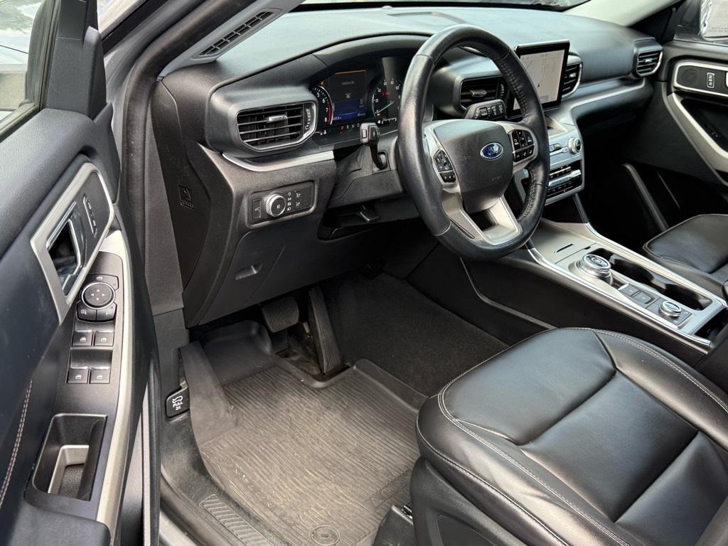 used 2022 Ford Explorer car, priced at $27,453