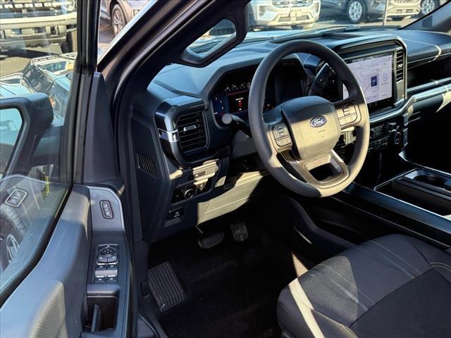 new 2025 Ford F-150 car, priced at $44,251