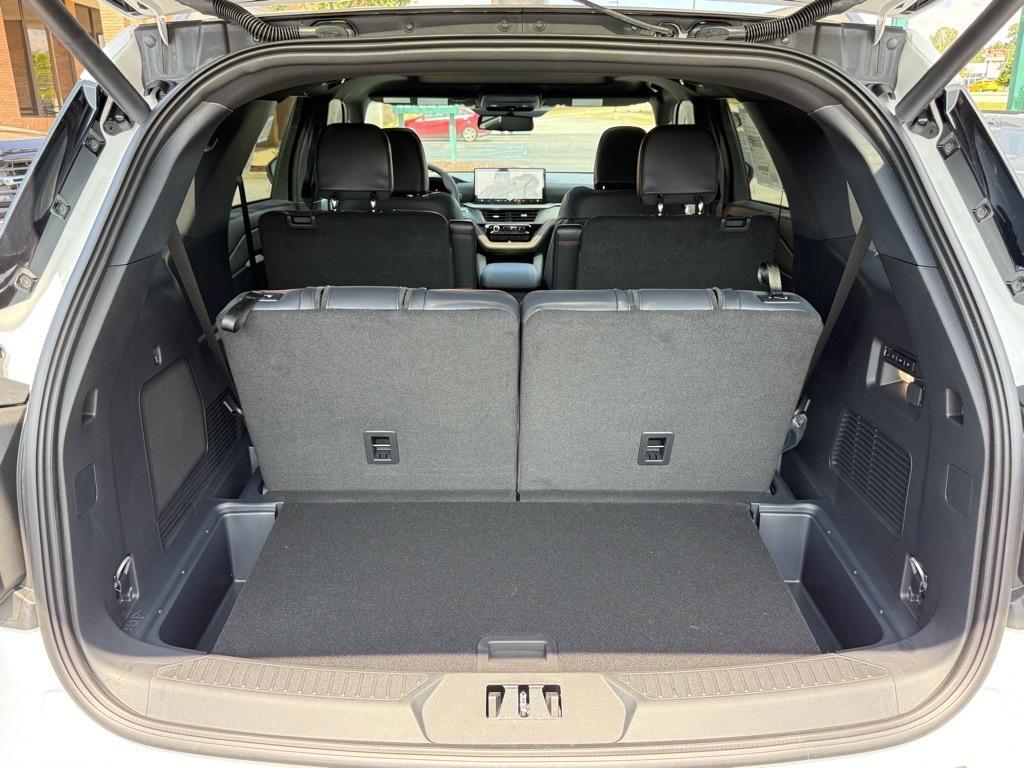 new 2025 Ford Explorer car, priced at $59,133
