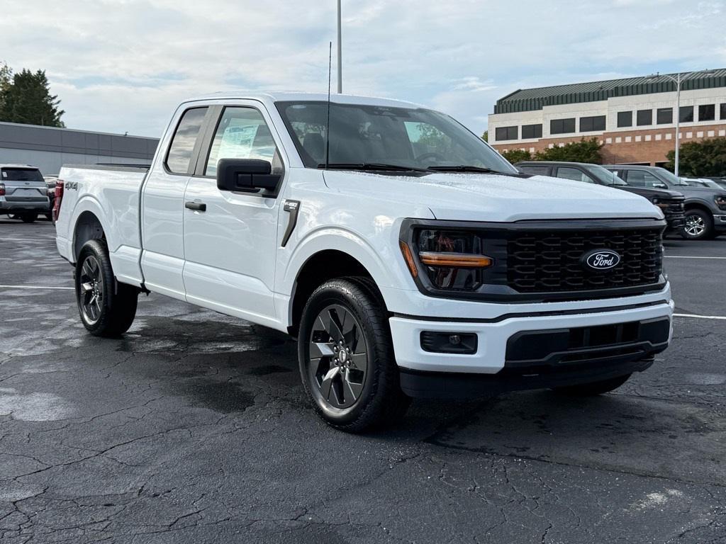 new 2025 Ford F-150 car, priced at $47,648