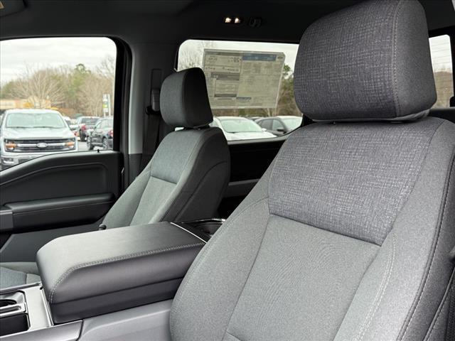 new 2025 Ford F-150 car, priced at $52,177