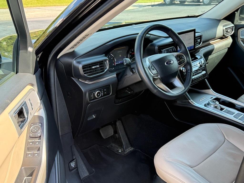 used 2024 Ford Explorer car, priced at $29,699
